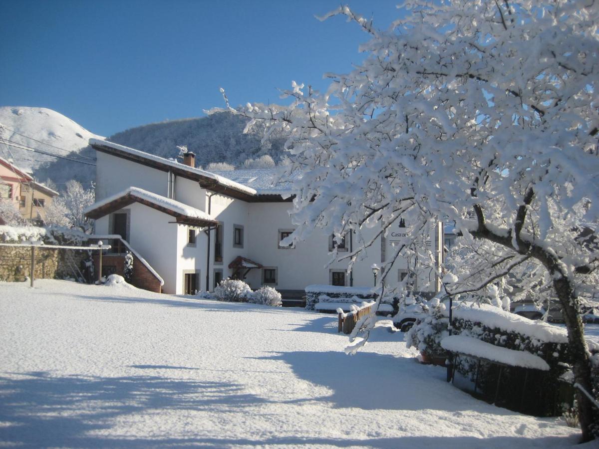 Casa De La Montana Albergue Turistico Avín Kültér fotó
