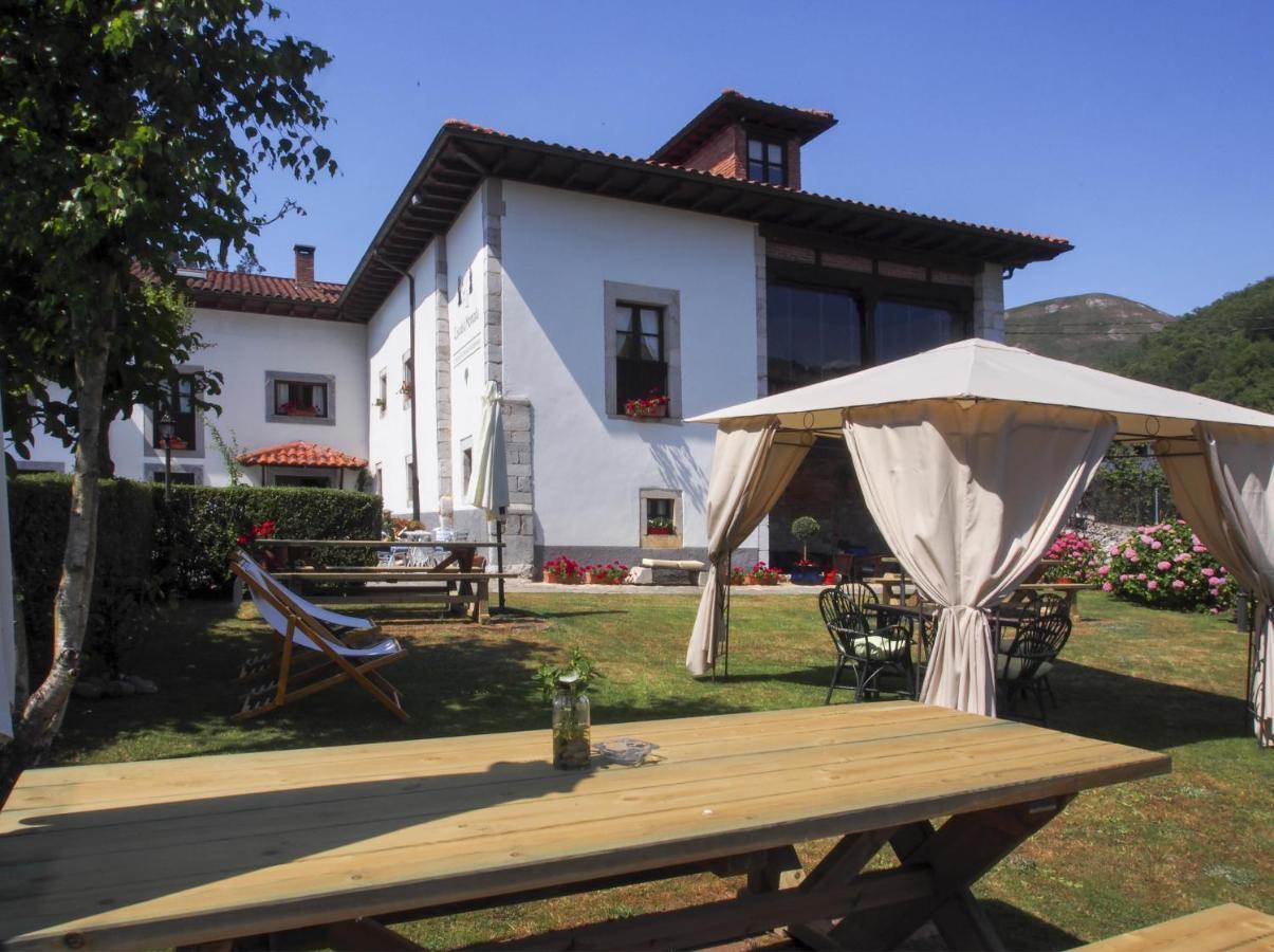 Casa De La Montana Albergue Turistico Avín Kültér fotó