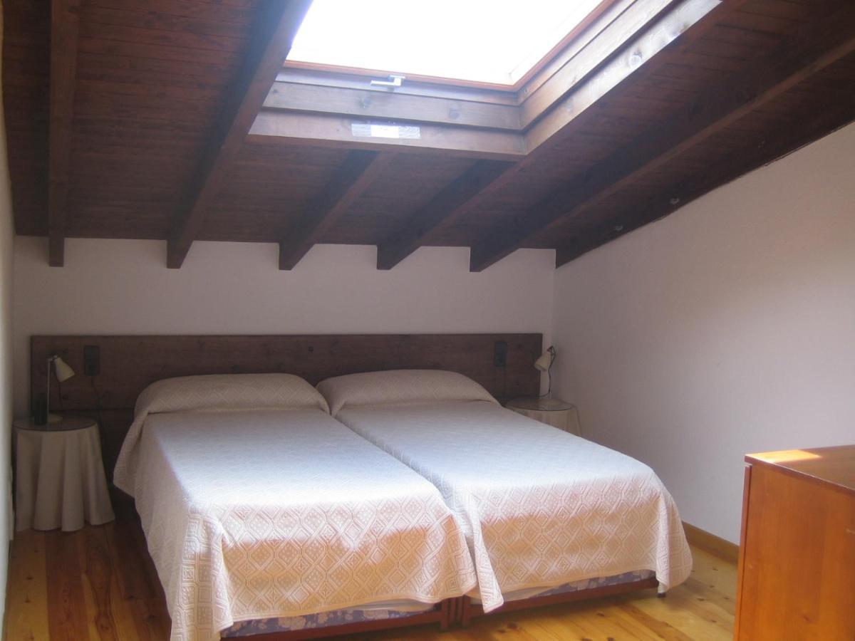 Casa De La Montana Albergue Turistico Avín Kültér fotó