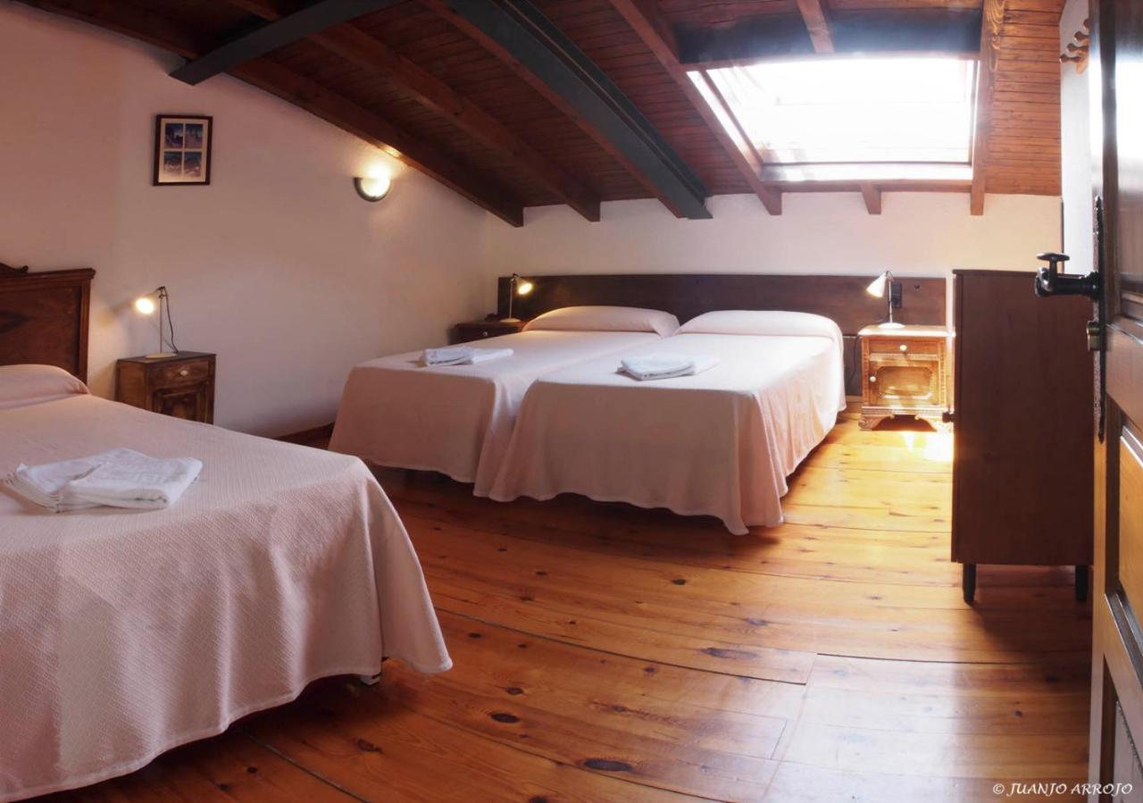 Casa De La Montana Albergue Turistico Avín Kültér fotó