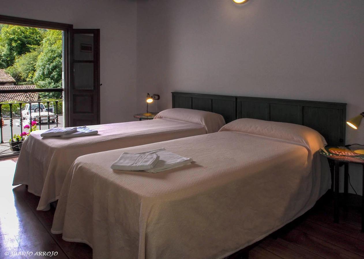 Casa De La Montana Albergue Turistico Avín Kültér fotó